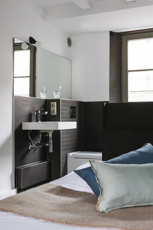 Appartement Au-dessus Du... *