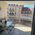 Comme Chez Soi