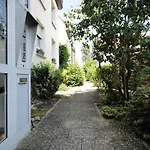 Park Line Garden