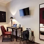Hotel Arok