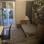Appartement Chaleureux Et Calme