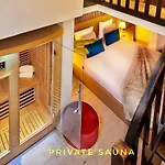 Apartment Duplex With Sauna City- Center Cathedrale