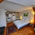 145M² City Center 4 Bedrooms View Of The Cathedral
