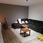 Stylish 1-Bedroom Flat With Beautiful Terrace , For A Cosy Retreat