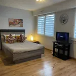 Adorable Studio Avec Un Parking Prive