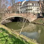 Le Petit Brooklyn