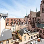 Centre - Le Renaissance - Cathedrale