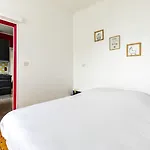 Appartement 2 Chambres Avec Garage A Strasbourg