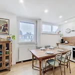 Wooden - Renove - Cosy - Proche Centre-Ville - Transports