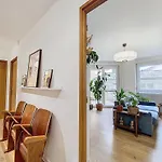 Wooden - Renove - Cosy - Proche Centre-Ville - Transports