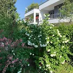 Robertsau, Jardin En Ville
