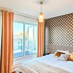 Spacious Flat With Terrace And Cathedral View