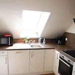 Aulouison Maison Spacieuse Et Paisible De 200 M2, A Proximite Du Parlement Europeen