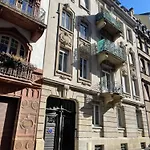 Le Rapp 6, Appartement De Standing 3 Chambres, 7 Personnes &1 Bebe, Cosy Et Familial Ultra Equipe Emplacement Ideal Proche Gare Centre Ville Marches De Noel Quartier Tribunal Contades