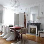 Les Serruriers - Appartement Spacieux Avec Terrasse & Parking