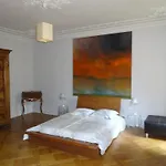 Les Serruriers - Appartement Spacieux Avec Terrasse & Parking