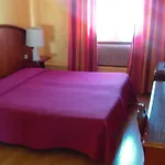 Hotel De L\'Orangerie