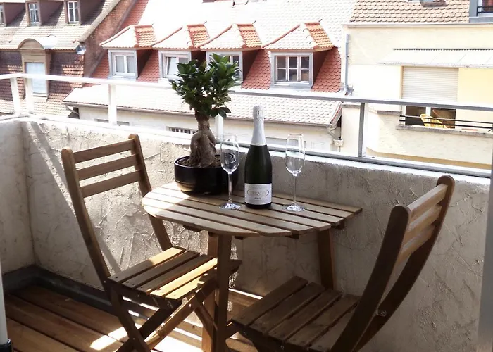 Charmant Logement Refait A Neuf Centre Ville
