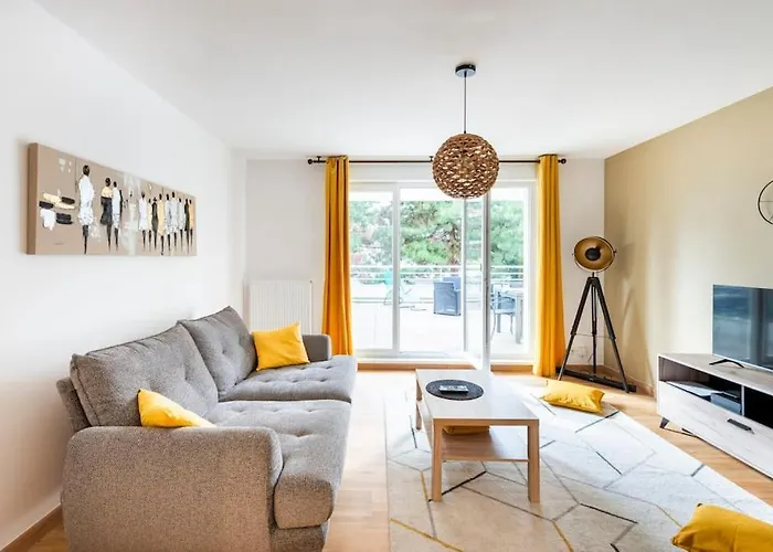 Comme Chez Vous