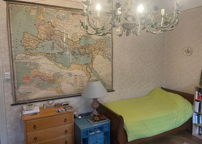 Evelyns Private Nostalgic Rooms