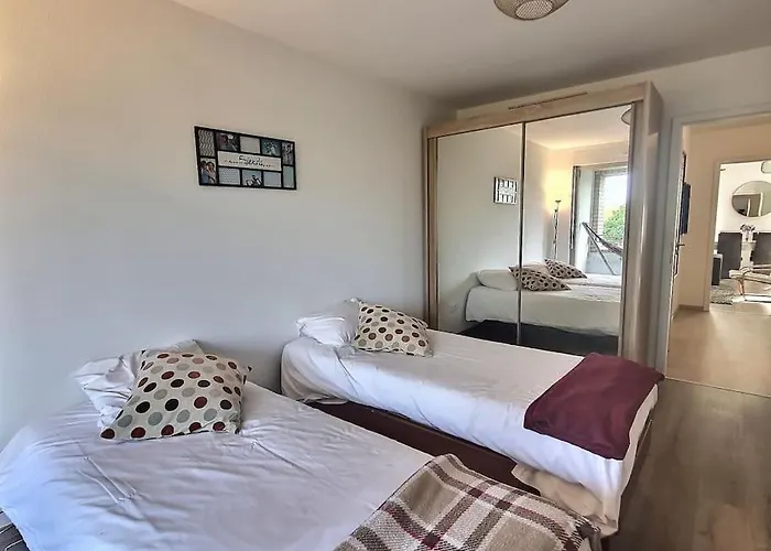 Superbe Appartement Avec 2 Balcons - Vue Sur La Cathedrale Environ 15 Min En Tram