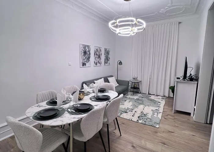Le Rapp 6, Appartement De Standing 3 Chambres, 7 Personnes &1 Bebe, Cosy Et Familial Ultra Equipe Emplacement Ideal Proche Gare Centre Ville Marches De Noel Quartier Tribunal Contades