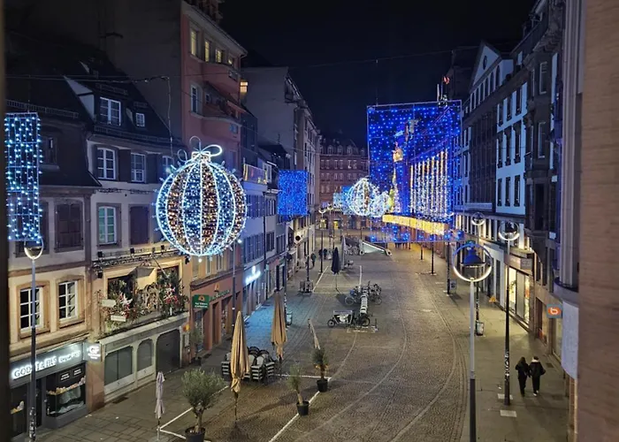 Superbe Appartement 140 M2 Plein Centre-Ville De Strasbourg