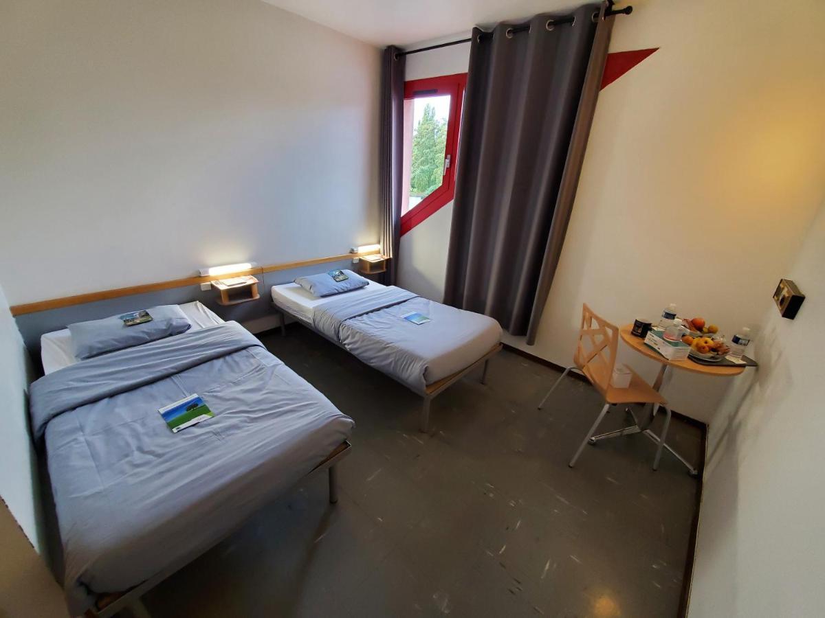 Hostel Hi 2 Rives