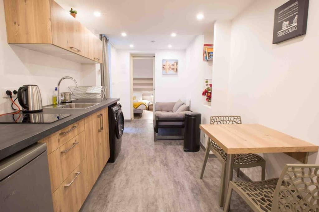Apartament La Cour Du Faubourg 3 *