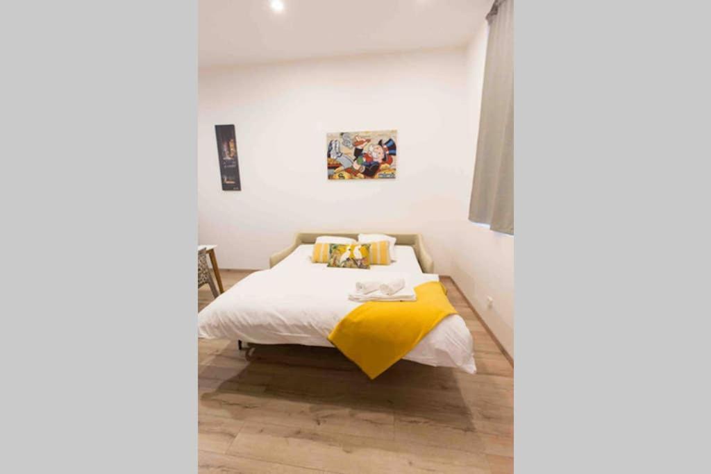La Cour Du Faubourg 1 Apartment