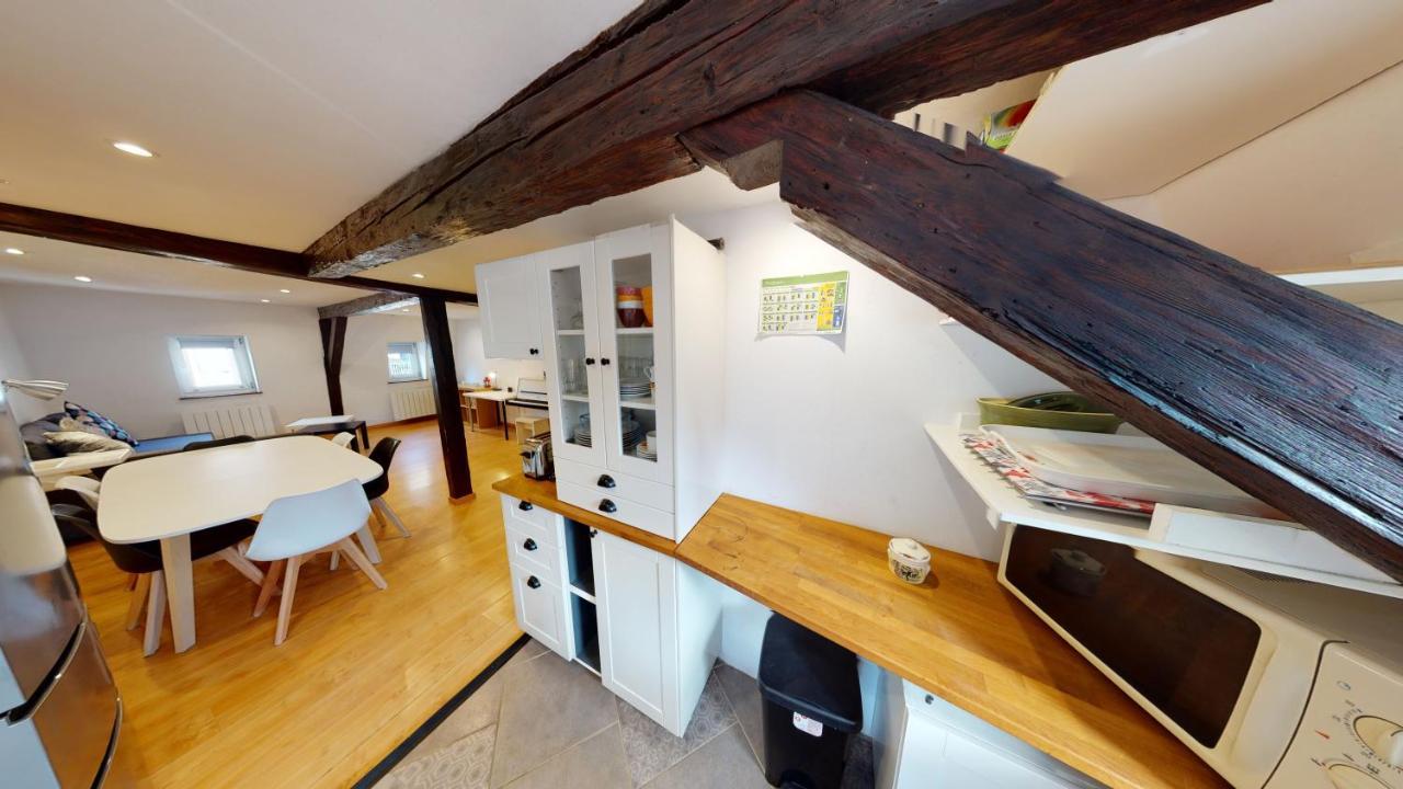 Spacious Duplex Center Apartment Straßburg