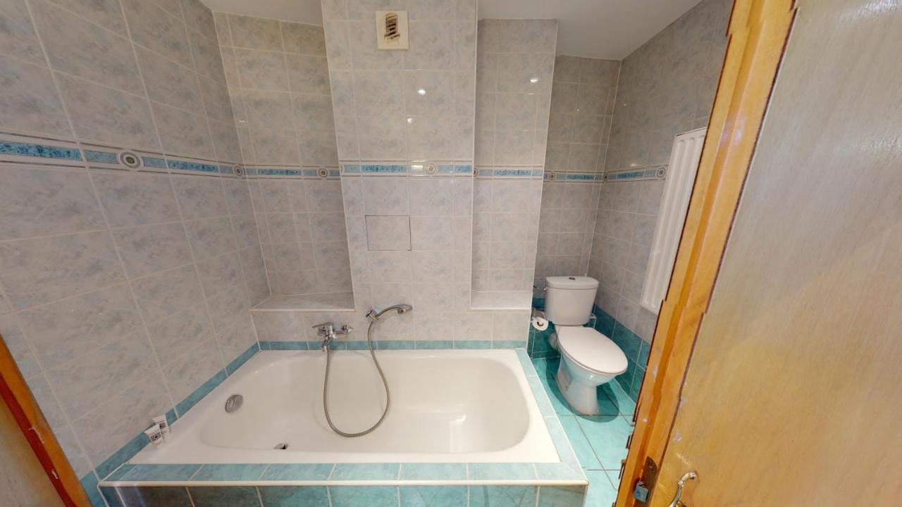 Bleu Mesange - 2 Bedrooms And 2 Bathrooms