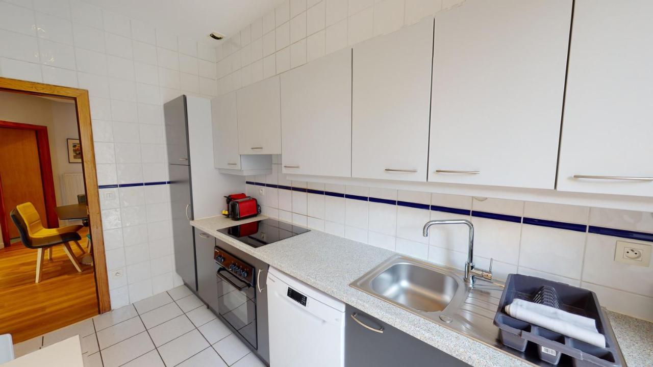 Bleu Mesange - 2 Bedrooms And 2 Bathrooms *