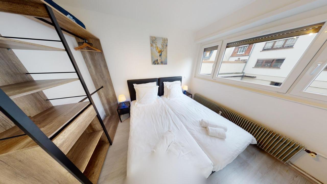 Le De Pierre Apartment