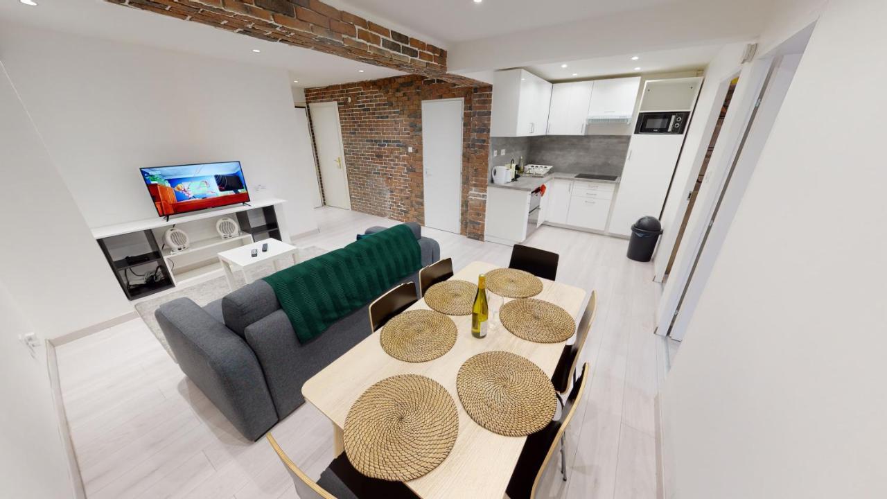 Le De Pierre Apartment *