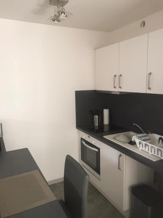 Appartement Charmant 2p Au Coeur De *