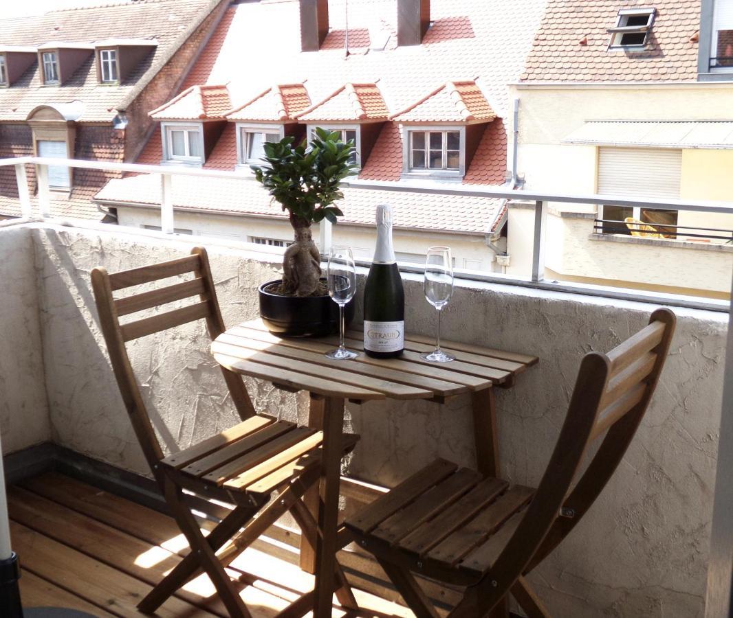 Charmant Logement Refait A Neuf Centre Ville Apartment *