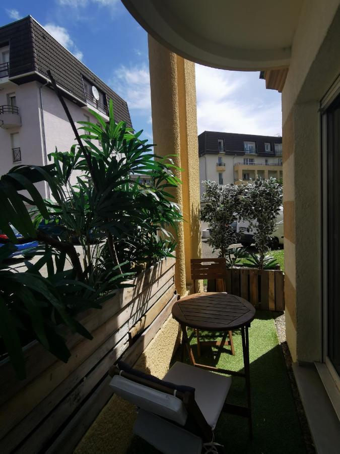 Les Cedres - Jacuzzi, Terrasse & Jardin - Wifi - Stationnement Gratuit Dans La Rue Apartment