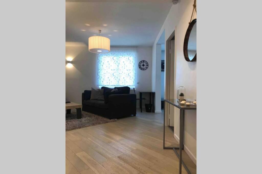 Appartement 2p Centre - Homme De Fer