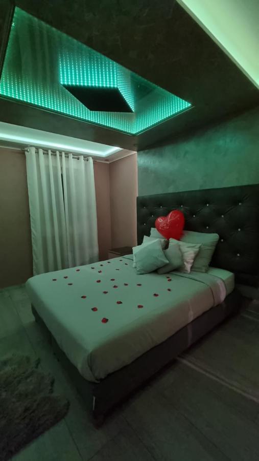 Daire Royalspa D'amour Avec Jacuzzi Privatif