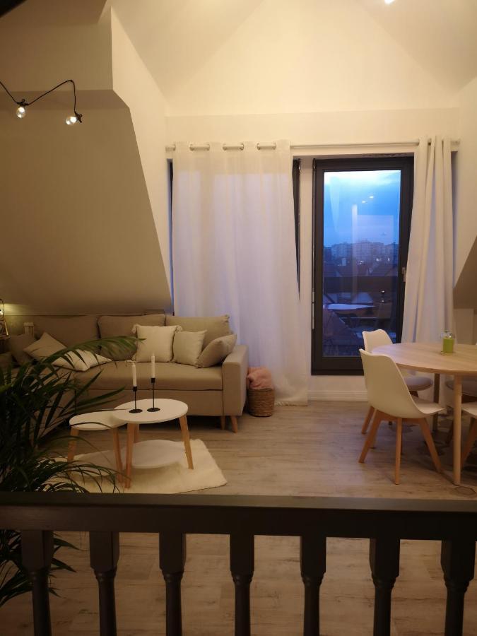 **la Mezzanine** Proche Zenith & Centre Appartement