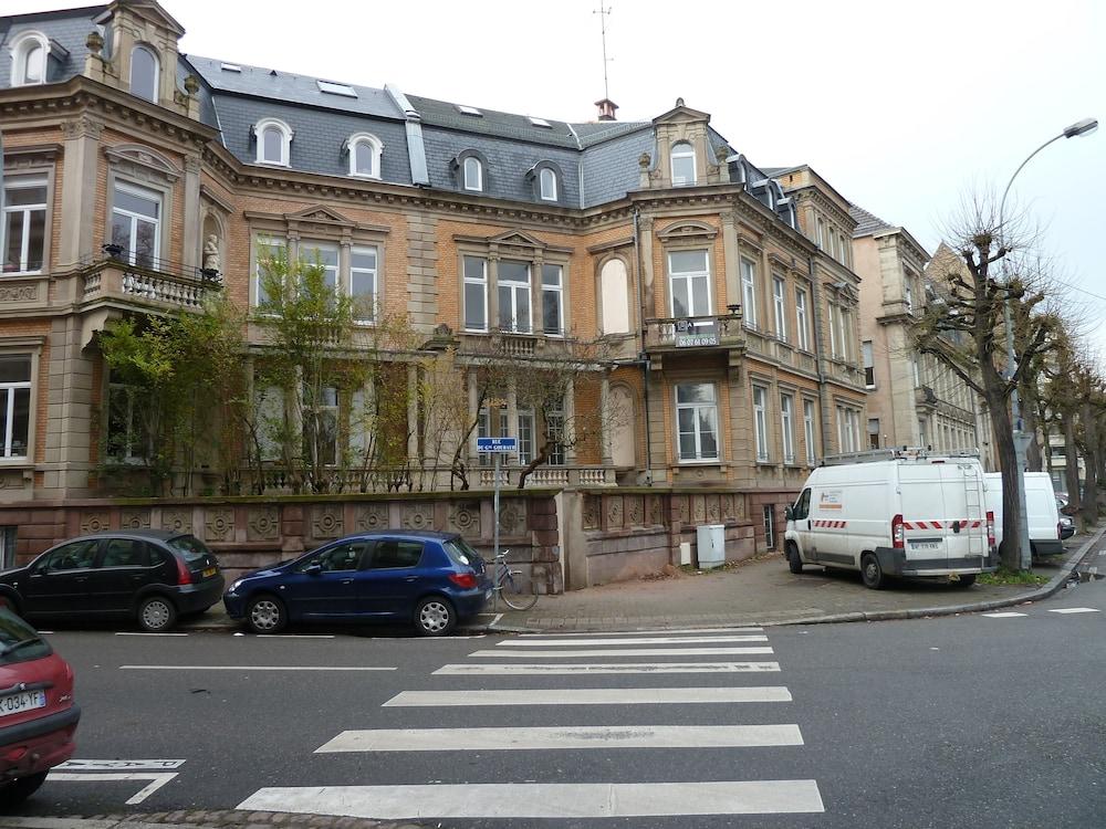 Adonis 3* Strasbourg