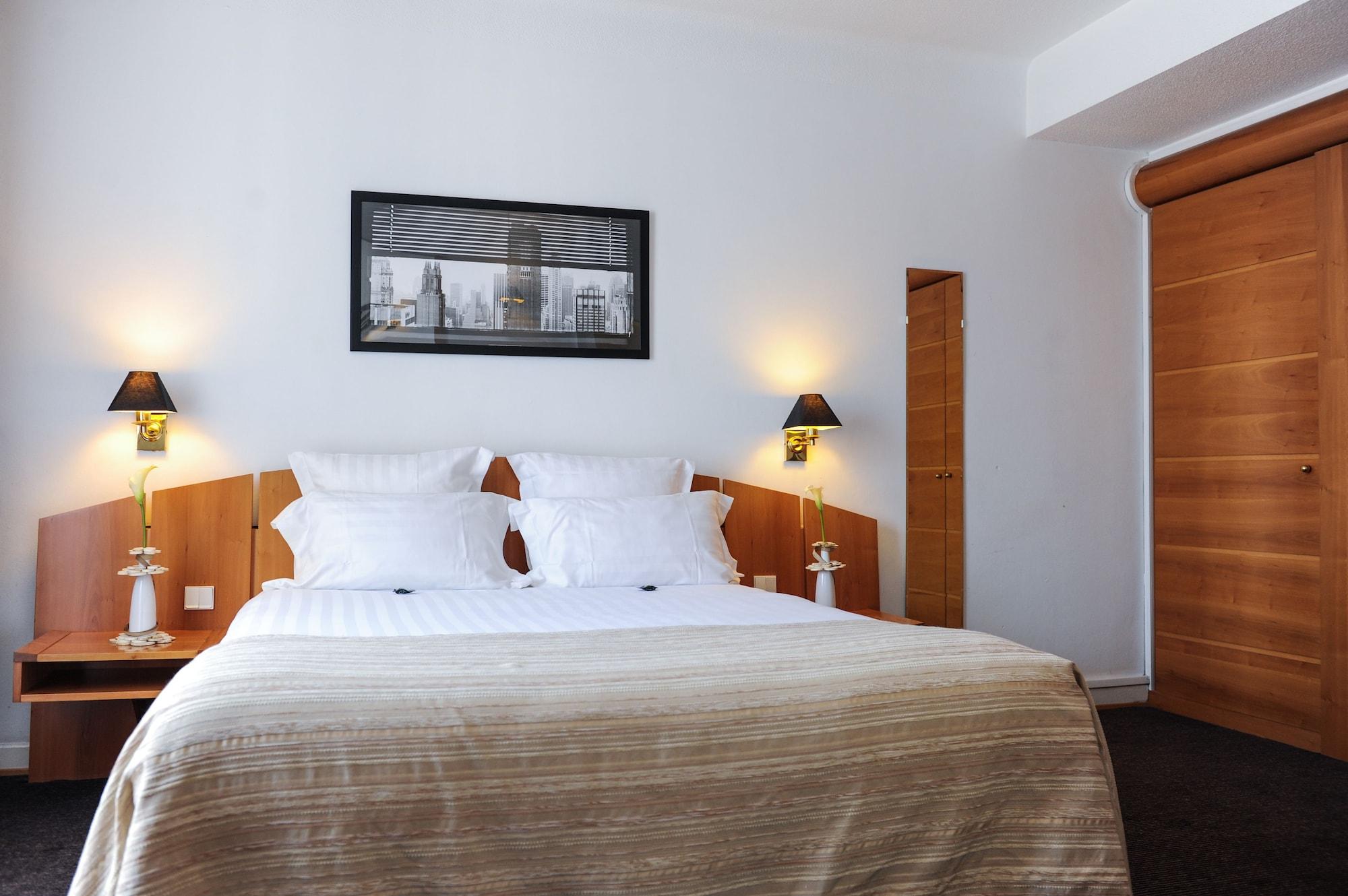 Otel Le Grand 3*