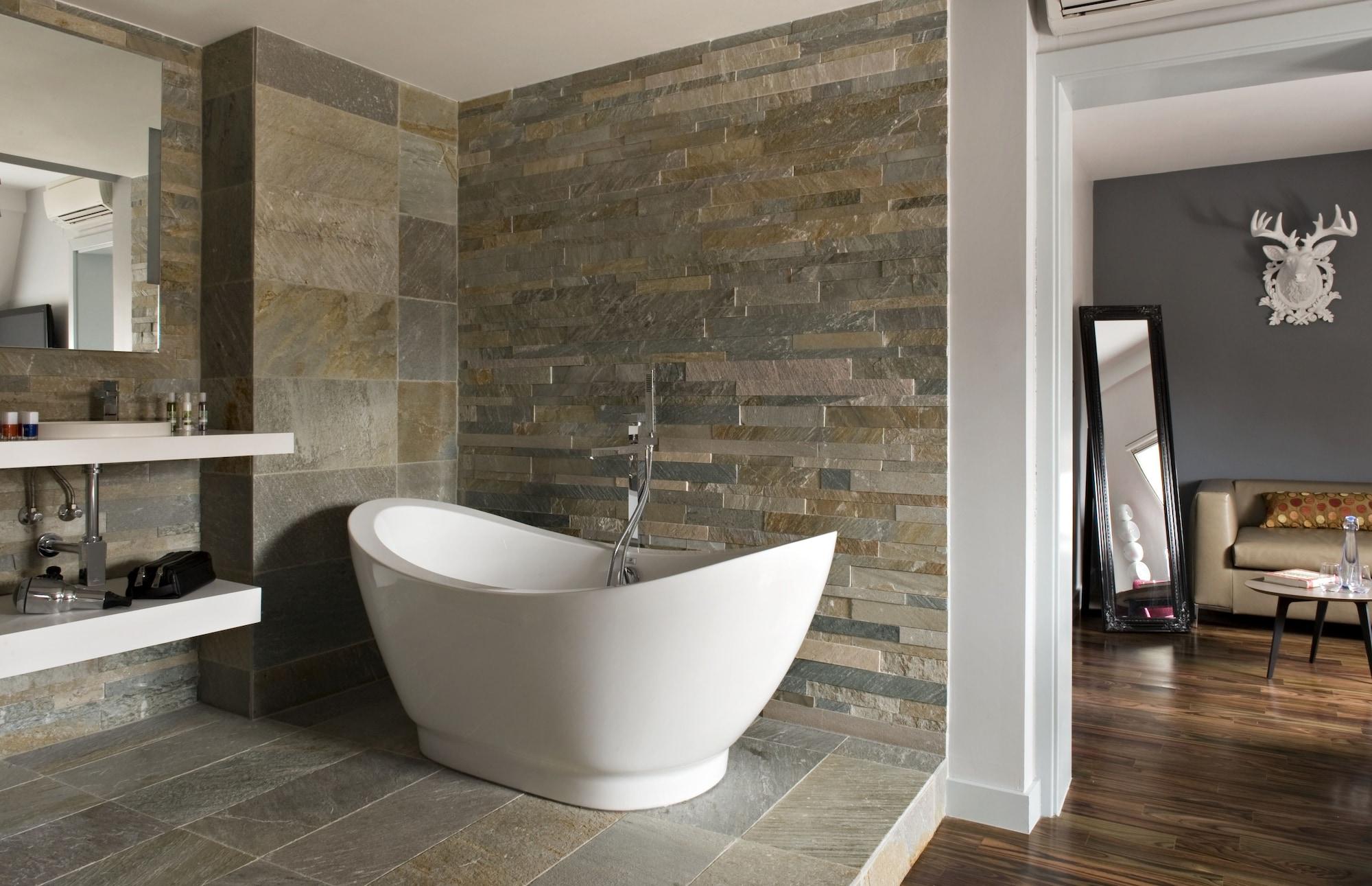 Hotel Le Rohan, Centre Cathedrale 4*