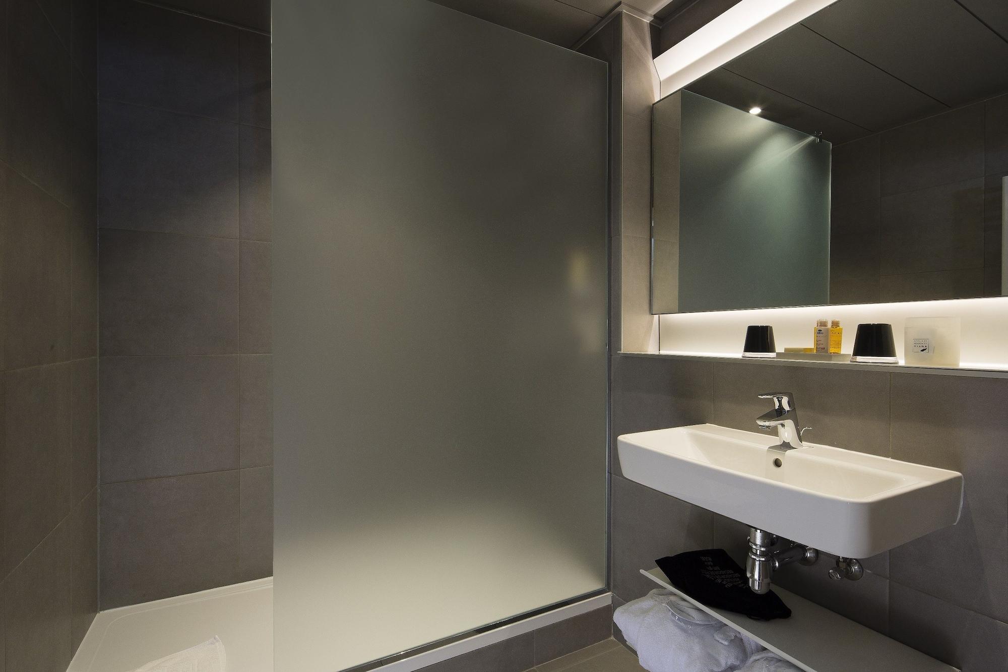 Gutenberg Otel 4*
