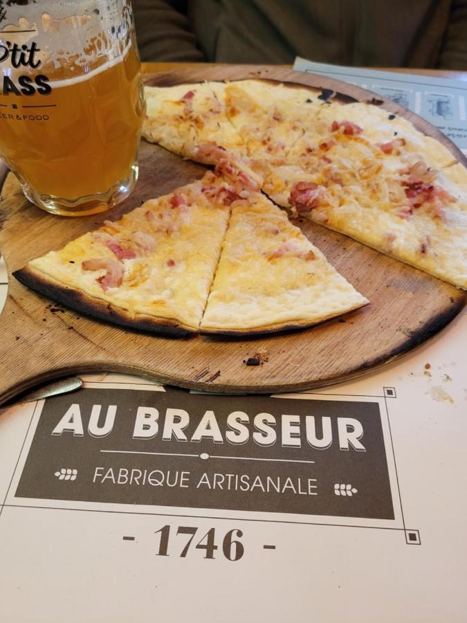 Alsacetime, Centre Parking Gratuit, Tram Wifi, Fibre Orange, Espace De Travail Appartement *