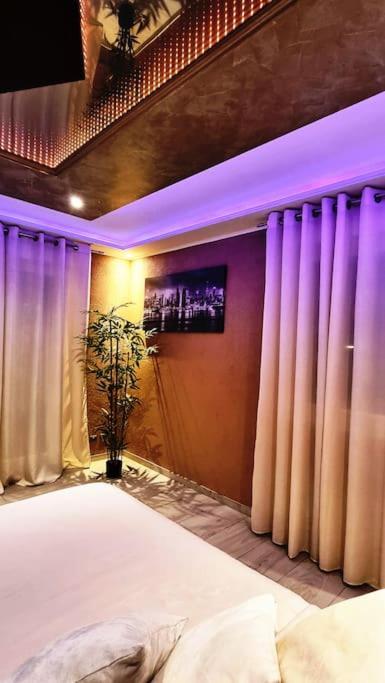Daire Royalspa D'amour Avec Jacuzzi Privatif