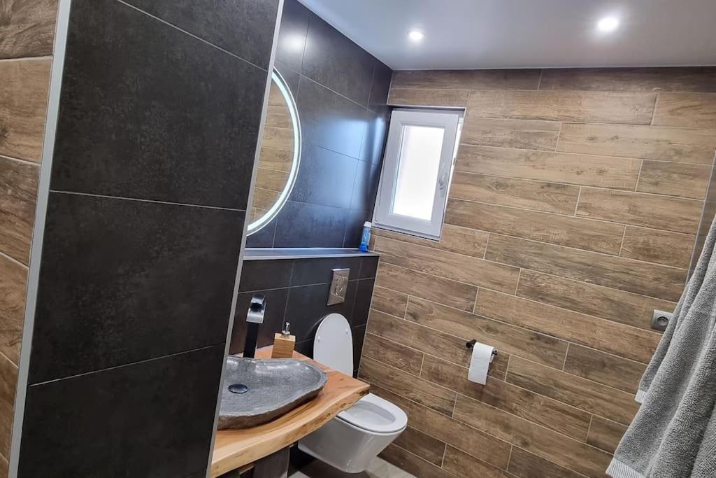 Royalspa D'amour Avec Jacuzzi Privatif Daire Strazburg