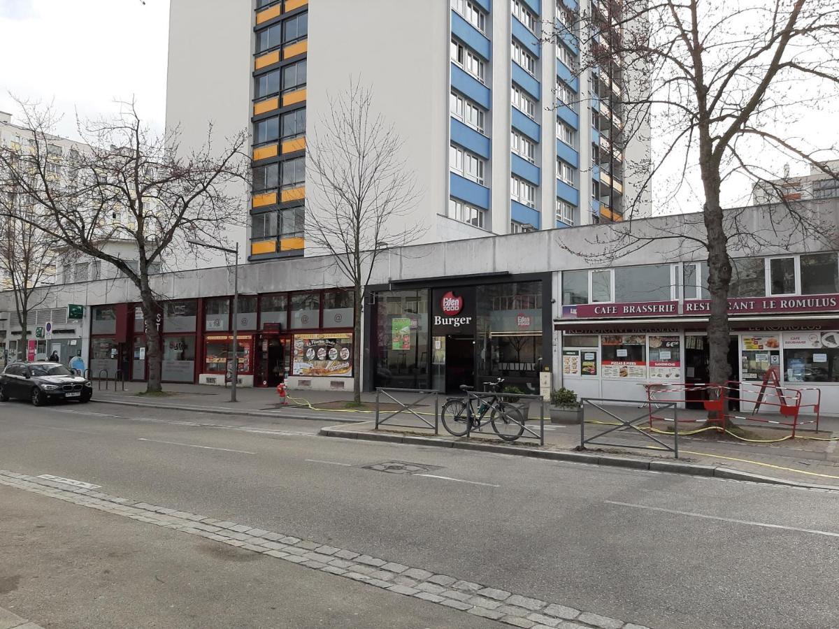 Jina Strasbourg