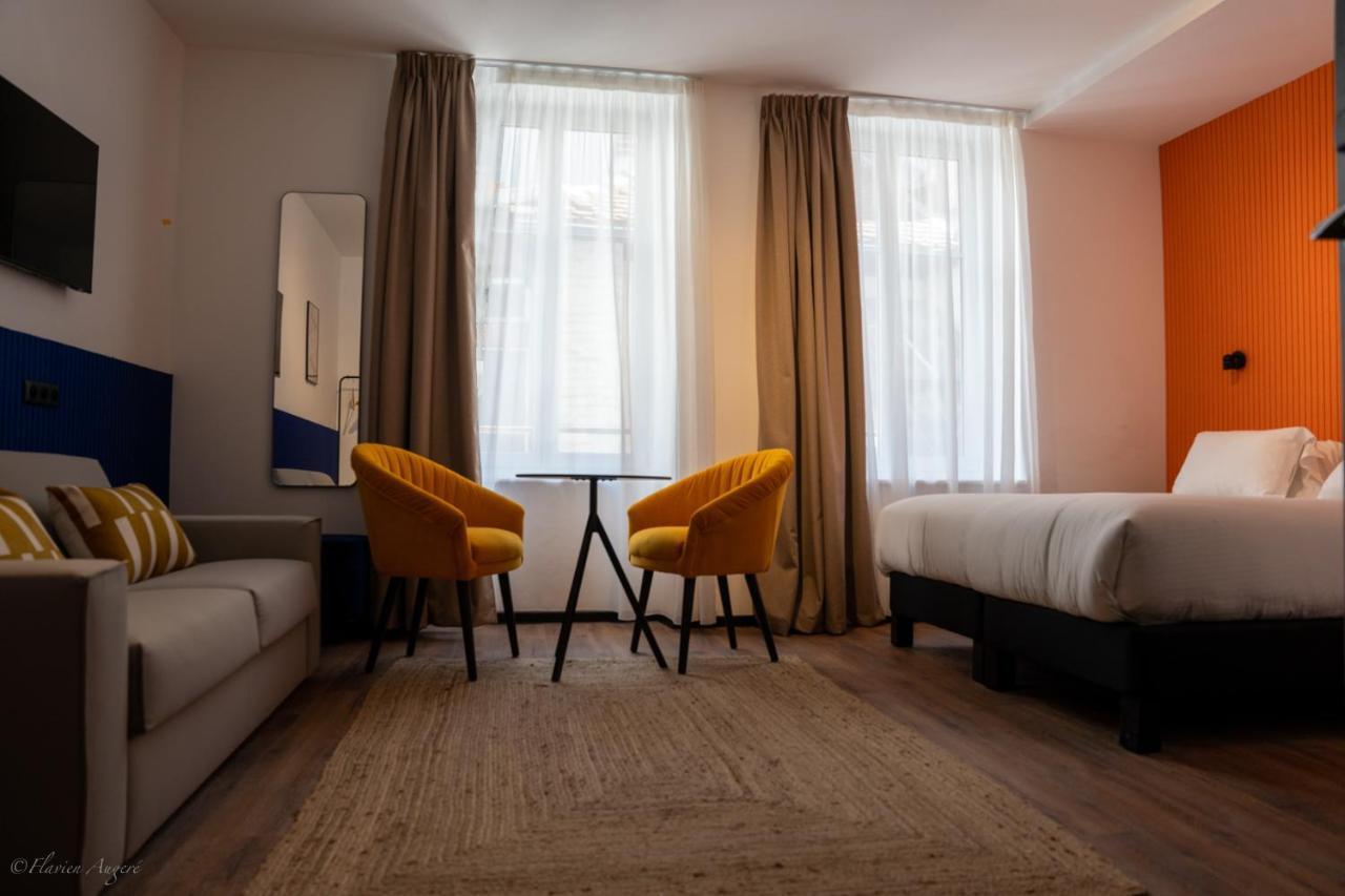 Clapclap Hotel, Food & Bar Hotel 3*